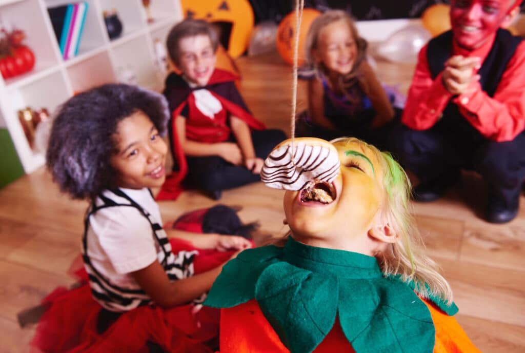 Fasching in Kindergarten & Grundschule: Ideen für ein buntes Fest