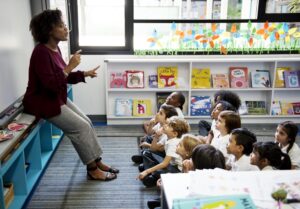 Ganztagsförderungsgesetz – Schüler/innen im Unterricht